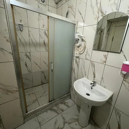 Armoni Kadikoey 2*