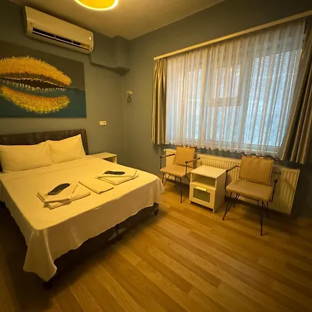 Отель Armoni Kadikoey