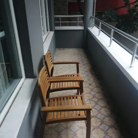 Armoni Kadikoey 2*