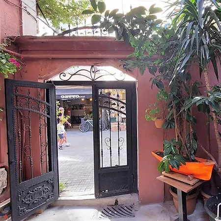 Armoni Kadikoey Ξενοδοχείο